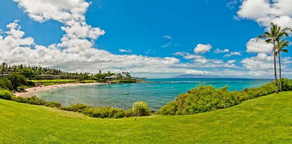 Kaanapali beach, známé turistické destinace v maui, Havaj — Stock fotografie