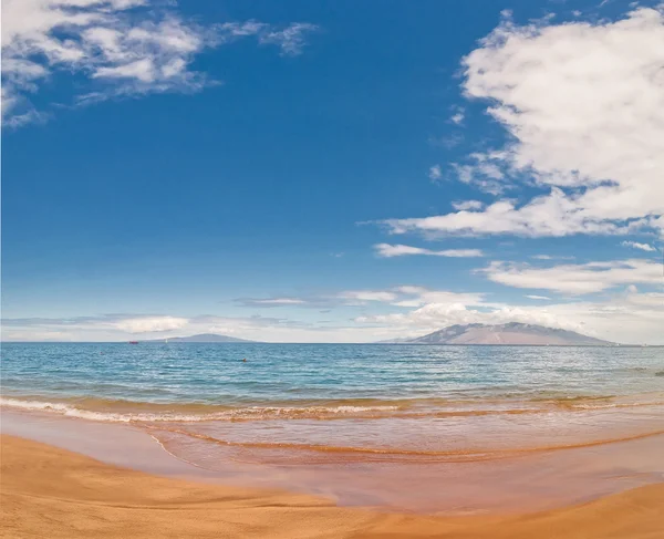 Makena beach, słynnego kurortu w maui na Hawajach — Zdjęcie stockowe