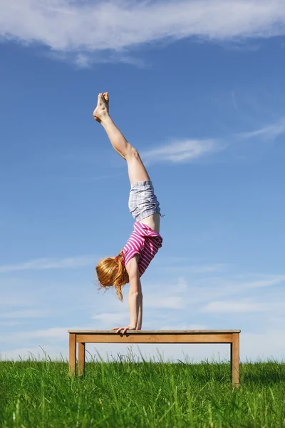 Handstand — Stock Photo, Image