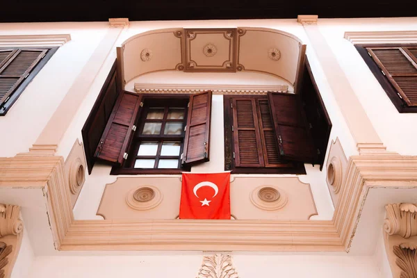 Turkish National Flag Hangs Wall Building Window Patriotism Concept — Stock Photo, Image