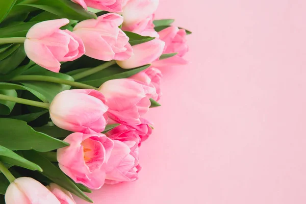 Hermoso Ramo Tulipanes Rosados Foco Suave Tarjeta Felicitación Para Día — Foto de Stock