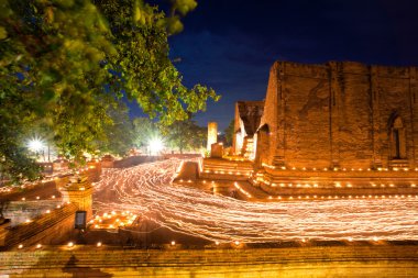 Tapınak harabe törende Budizm