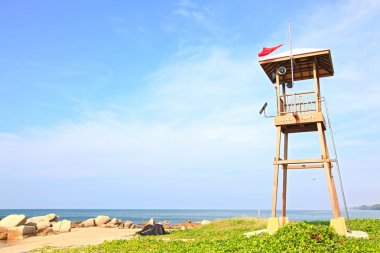 Muhafız Kulesi Beach