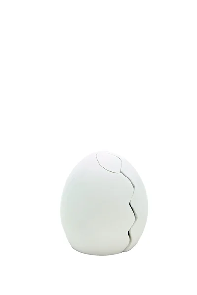 Beyaz yumurta çatlama izole — Stok fotoğraf