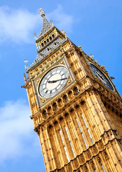 Hodinová věž big ben — Stock fotografie