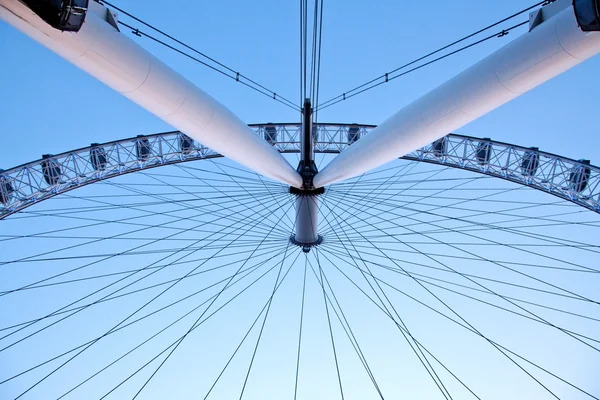 Arichitecture de London Eye — Photo