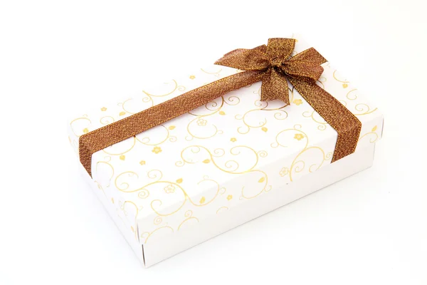 Перспектива ізольованої білої святкової подарункової коробки — стокове фото
