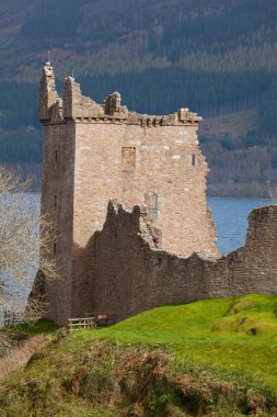 Urquhart castle İskoçya