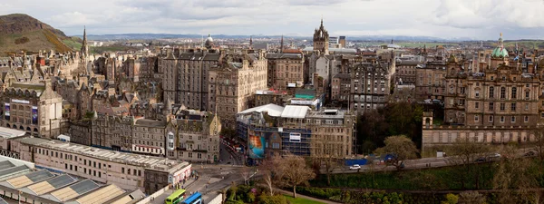 Bina edinburgh silüetini Panoraması — Stok fotoğraf