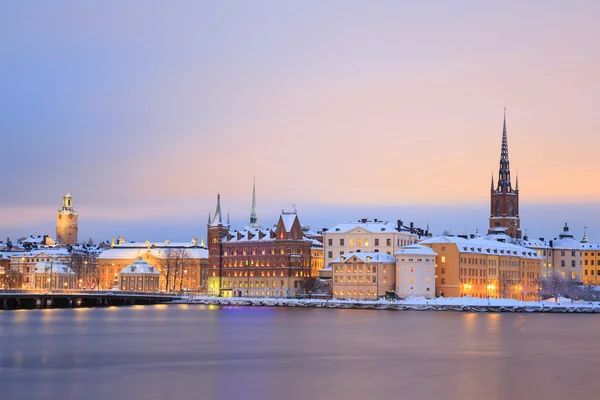 Altstadt stockholm stadt bei dämmerung schweden — Stockfoto