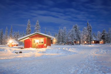 Kış manzarası, gece lapland İsveç