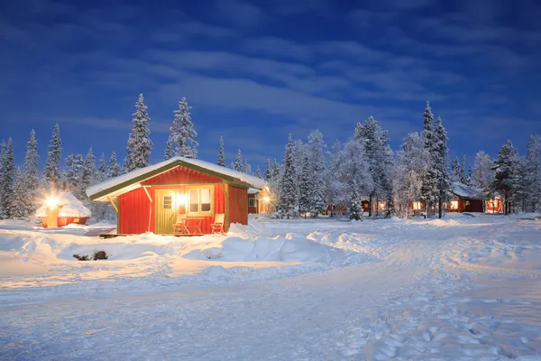 Zimowy krajobraz w nocy lapland sweden — Zdjęcie stockowe