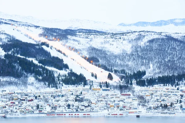 Narvik Cityscape Esqui — Fotografia de Stock