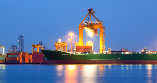 логистический фон
