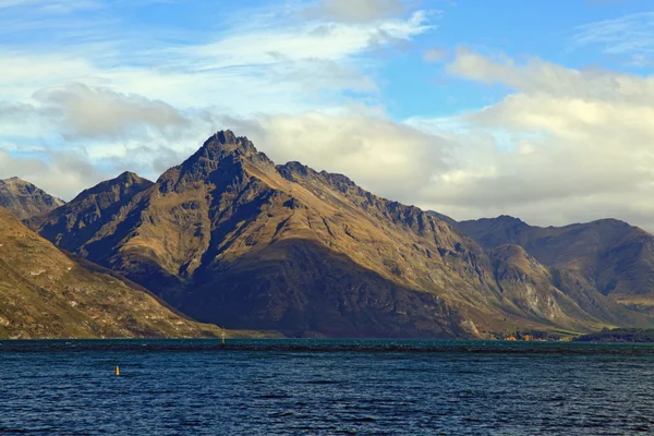 Meer berg queenstown Nieuw-Zeeland — Stockfoto