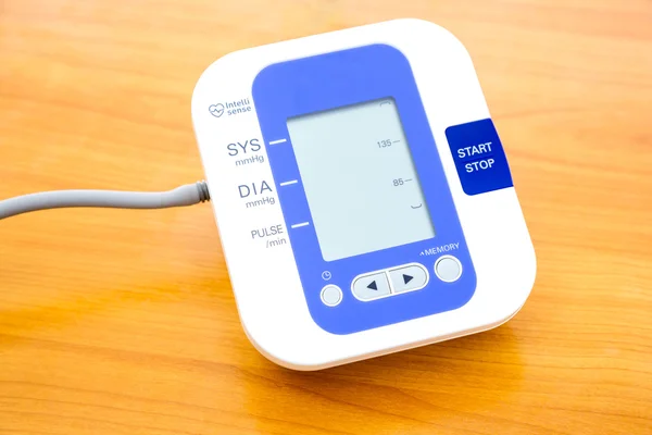 혈압 측정기 — 스톡 사진