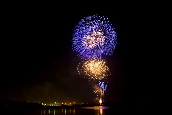 Fuochi artificiali — Foto Stock