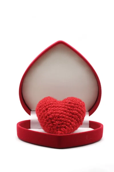Kutusunda kırmızı kalp — Stok fotoğraf