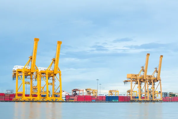 Industriell hamn logistik — Stockfoto