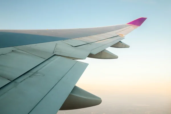 Airplanes wing — Stock Photo, Image