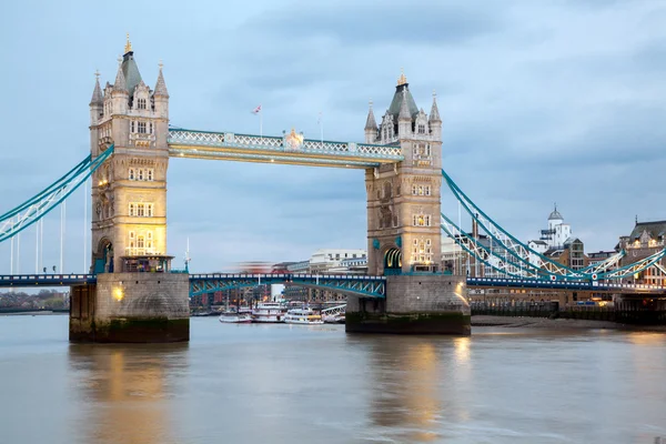 London Tower Bridge — Stockfoto