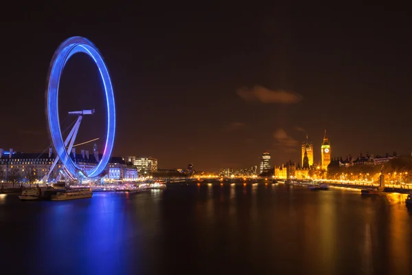 London Eye på natten — Stockfoto