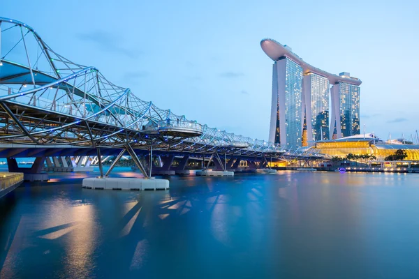 Singapore skyline schemering — Stockfoto