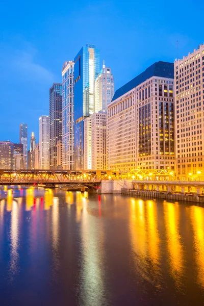 Chicago downtown and River — Stock Photo, Image