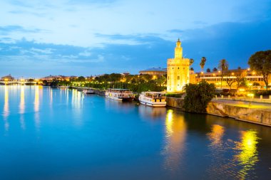 Altın Kule Sevilla