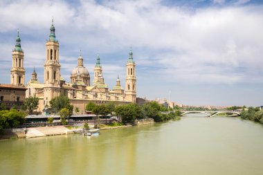 Zaragoza Basilica Cathedral clipart