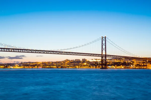 Lissabon april överbrygga portugal — Stockfoto