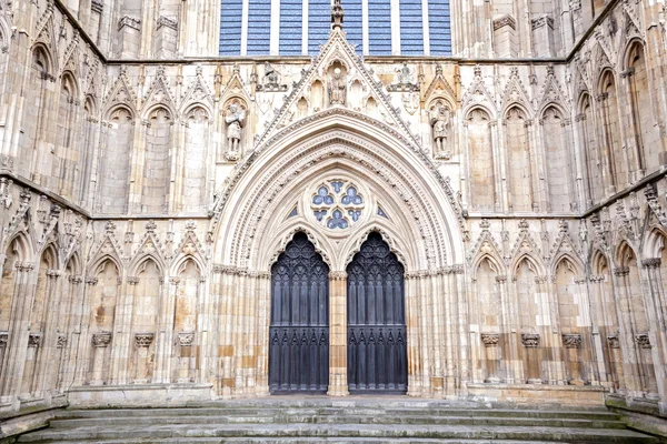 York Minster England Yhdistynyt kuningaskunta — kuvapankkivalokuva