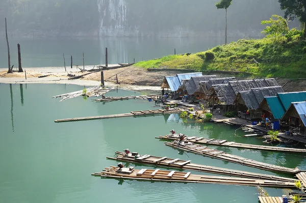 Barrage Ratchaprapa, Khao Sok, Thaïlande — Photo