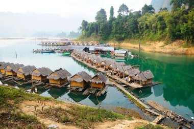 ratchaprapa Barajı, khao sok, Tayland