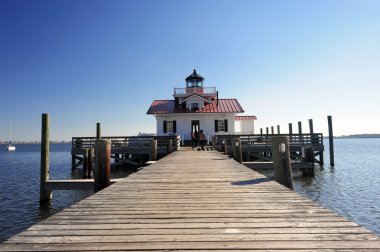 Deniz feneri ile tahta