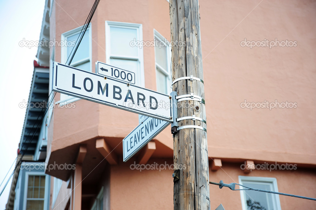 lombard street sign
