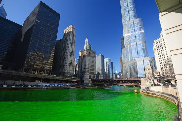 Chicago green river — Stockfoto