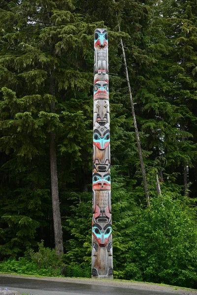 Totem полюс — стокове фото