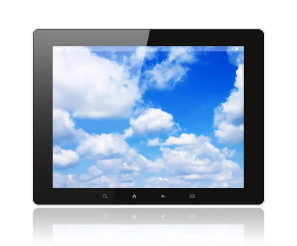 Počítač tablet pc s modrou oblohou — Stock fotografie