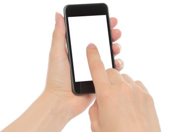 Eller akıllı telefonu tutuyor.