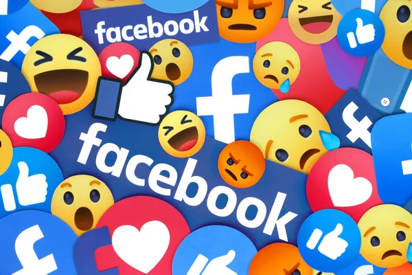 Kiev Ucrania Febrero 2021 Antecedentes Diferentes Iconos Emoticonos Aplicaciones Facebook —  Fotos de Stock