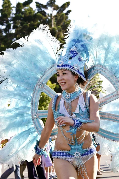 Samba carnival dancer — Stock Photo, Image