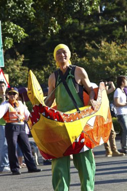 Samba dansçısı karnaval
