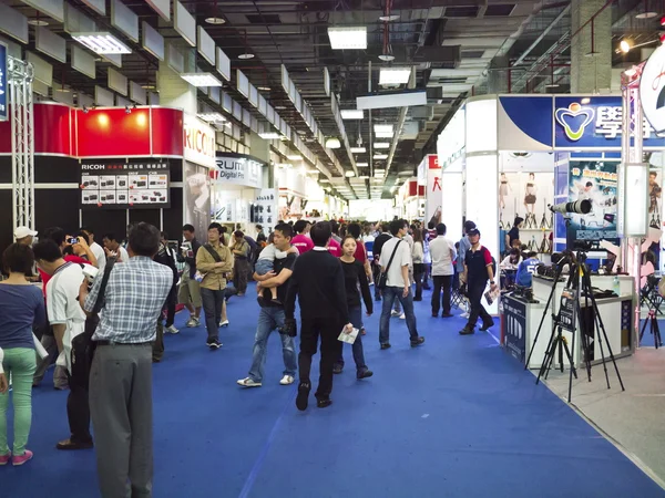 Mostra ingranaggi macchina fotografica — Foto Stock