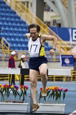 yaşlı atletizm oyunu