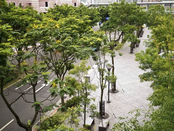Zielony plaza — Zdjęcie stockowe