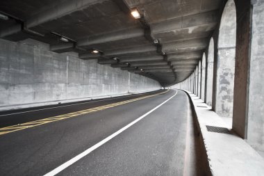 Karayolu tüneli
