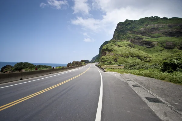 Aan de kust weg — Stockfoto