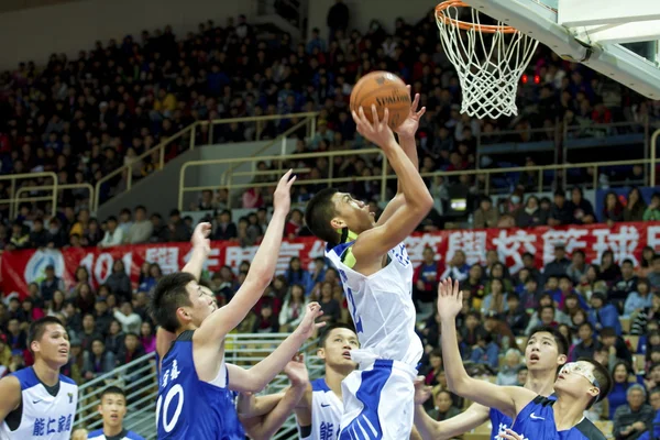 Juego de baloncesto de la escuela secundaria, HBL —  Fotos de Stock