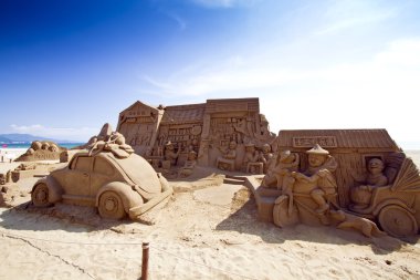 fulong Plajı'nda roman kum heykel